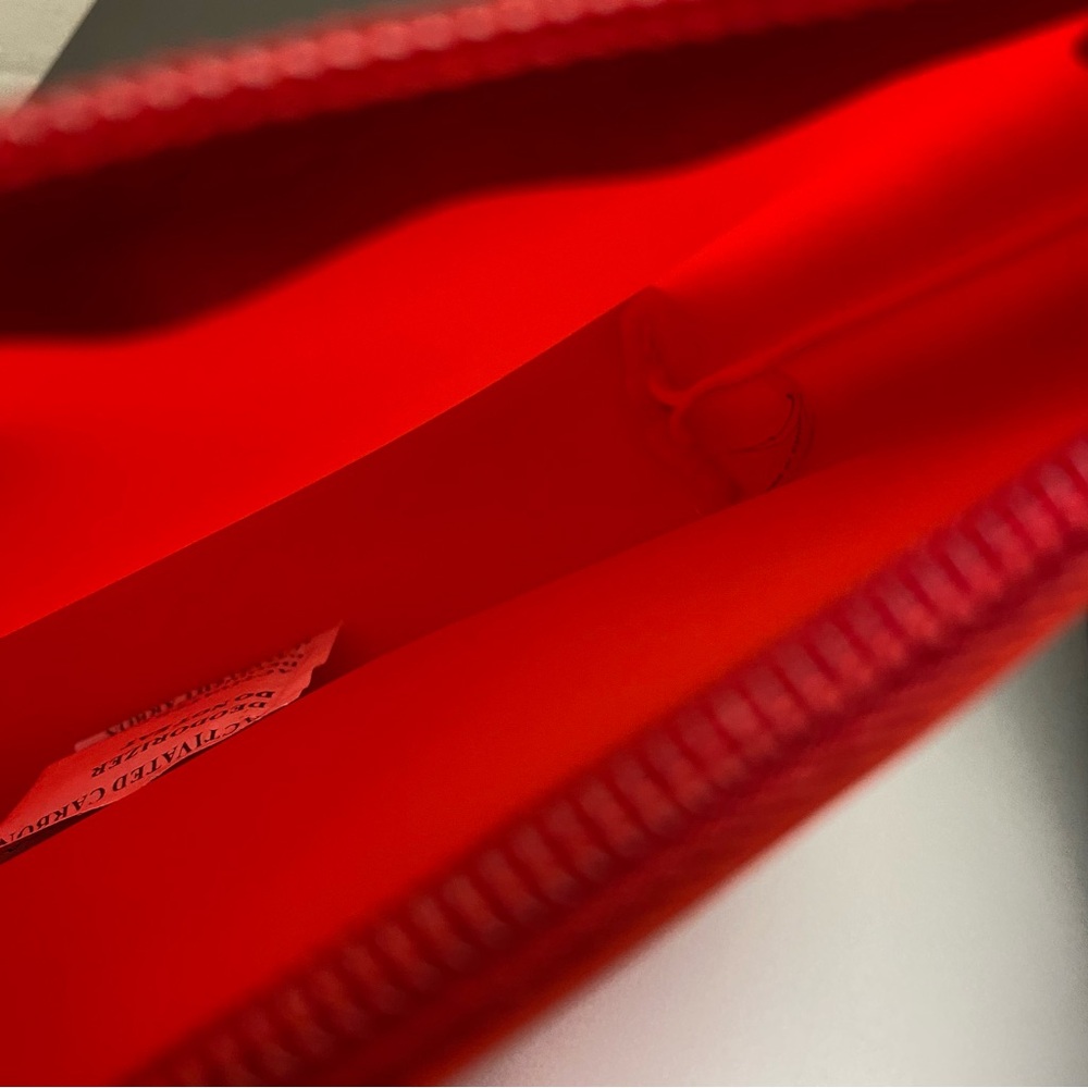MAC Makeup Bag - Picture 6 of 8